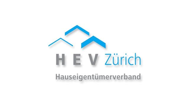 Dachaufstockung eines 6-Familien-Hauses