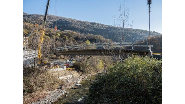 Europas erste komplett mit UHFB gebaute Strassenbrücke